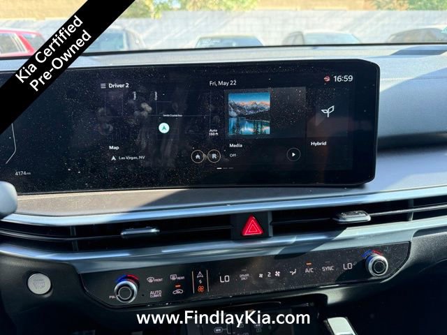 Certified 2025 Kia Sorento SX Prestige AWD/4WD image 12