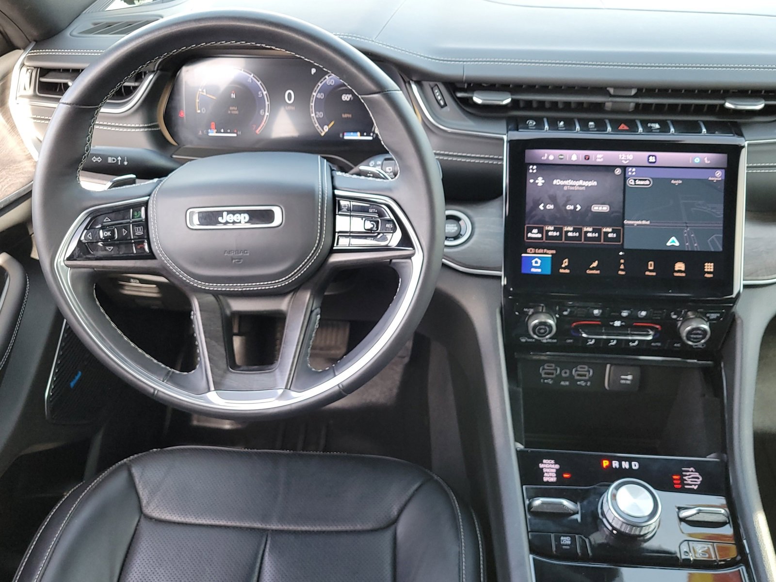 Used 2022 Jeep Grand Cherokee Overland image 9