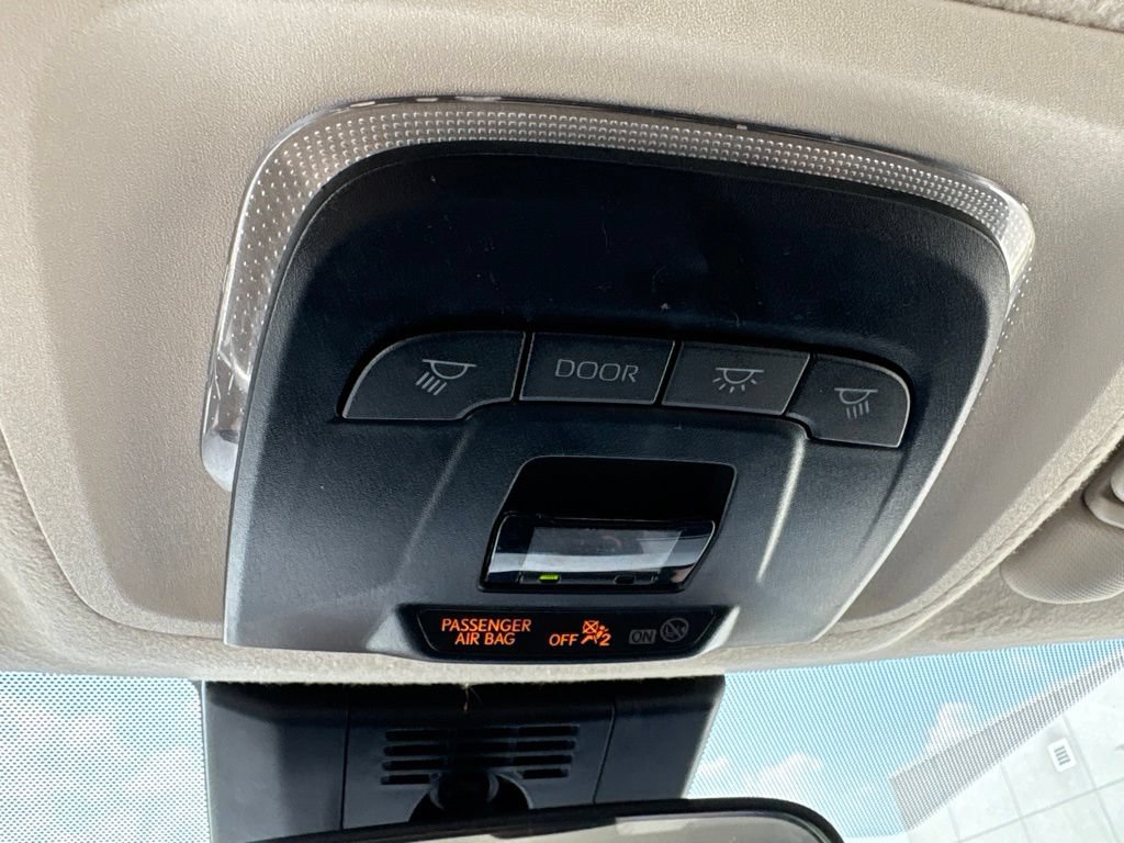 Used 2023 Toyota Corolla LE FWD image 27