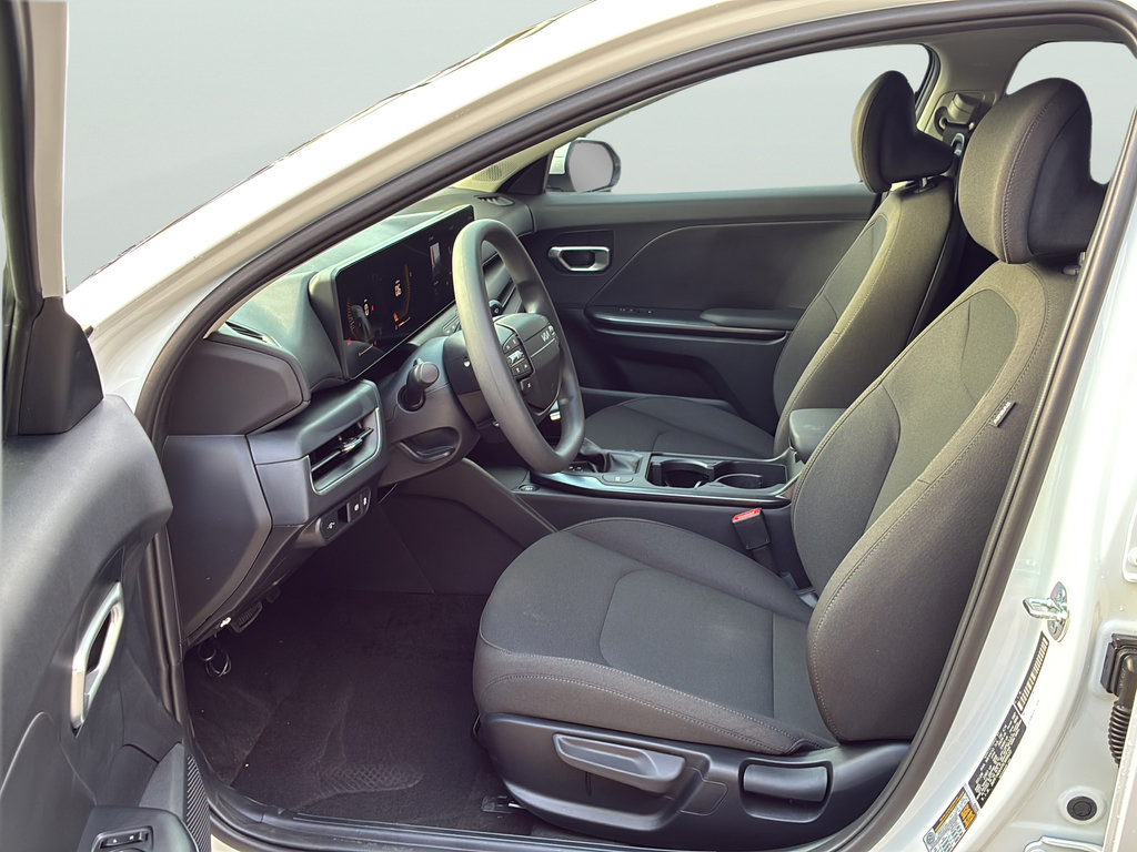 New 2026 Kia K4 FWD image 13