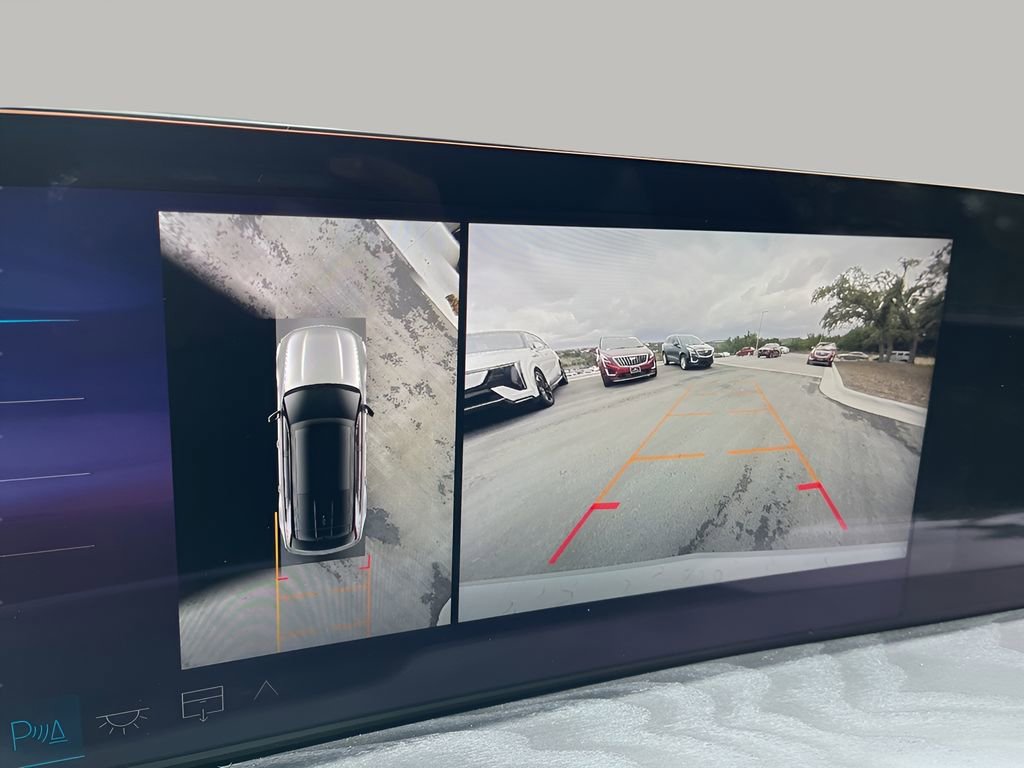 Used 2025 Cadillac Escalade IQ Sport 2 w/ LPO, ONYX Package image 34