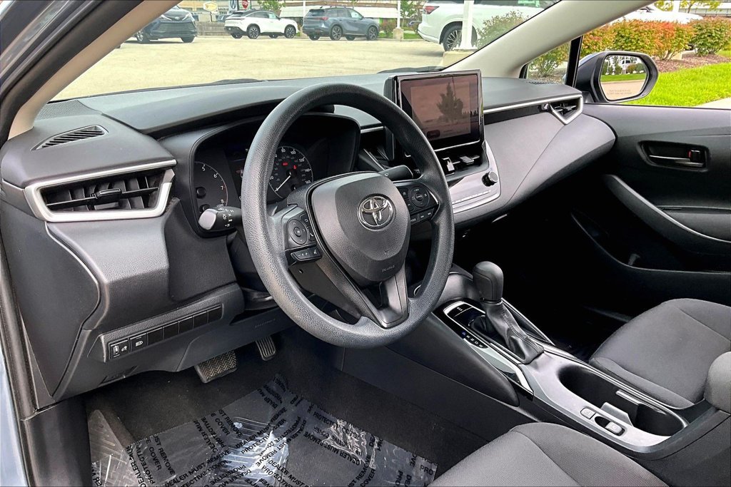 Used 2024 Toyota Corolla LE FWD image 16