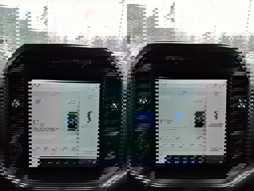 Certified 2022 Ford F150 XLT w/ Equipment Group 302A High image 16