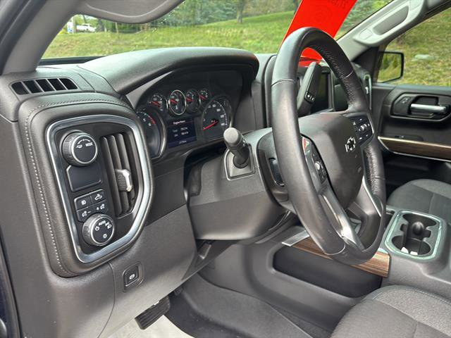 Used 2020 Chevrolet Silverado 1500 RST w/ Texas Edition image 13