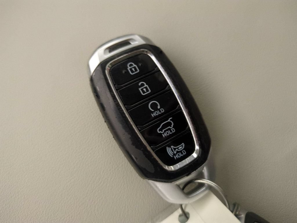 Used 2022 Hyundai Palisade Calligraphy FWD image 41