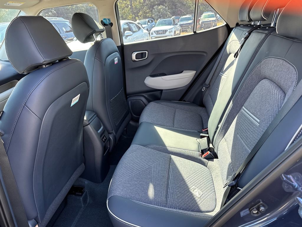 New 2026 Hyundai Venue SEL image 11