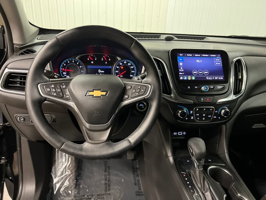 Used 2023 Chevrolet Equinox LT AWD/4WD image 18