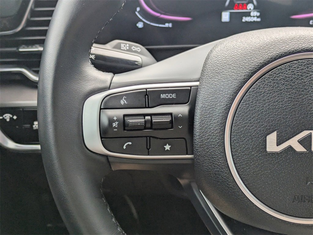 Used 2023 Kia Sportage EX image 15