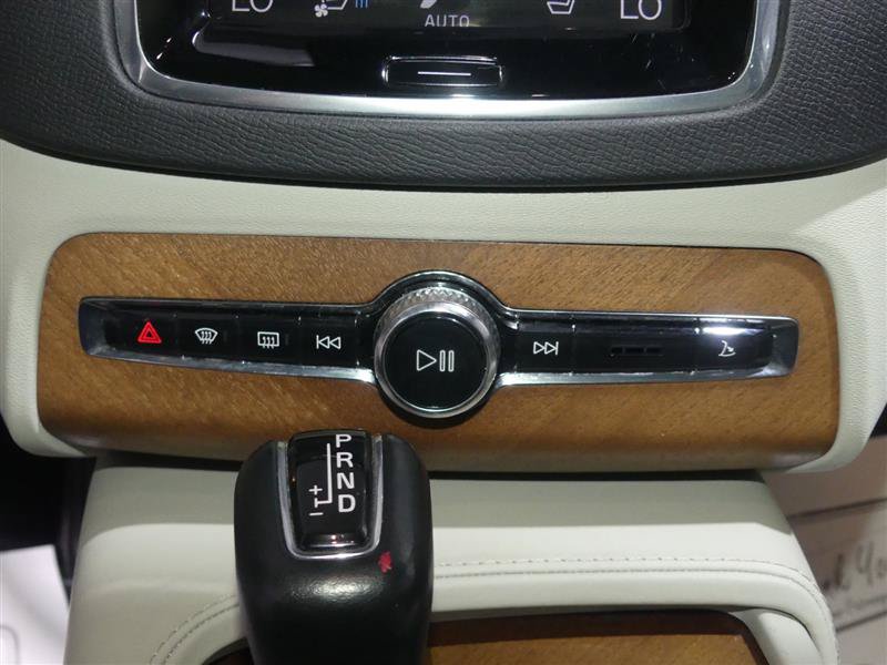 Used 2018 Volvo XC90 T6 Inscription w/ Convenience Package AWD/4WD image 39