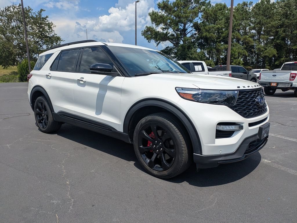 Used 2024 Ford Explorer ST w/ Equipment Group 401A AWD/4WD image 2