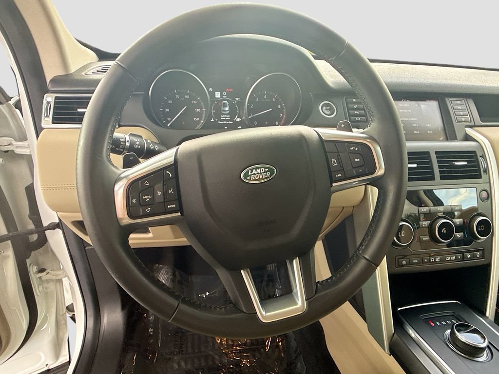 Used 2018 Land Rover Discovery Sport HSE AWD/4WD image 11