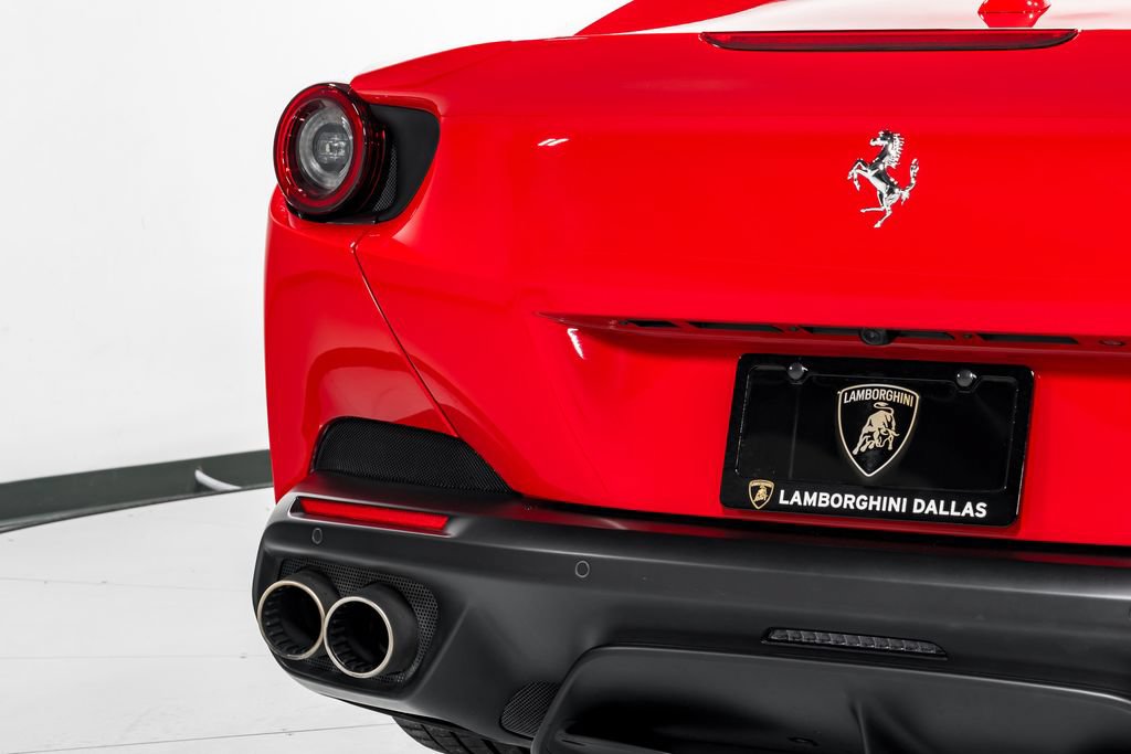Used 2020 Ferrari Portofino RWD image 55