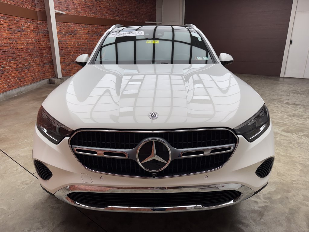Certified 2025 Mercedes-Benz GLC 300 4MATIC image 8