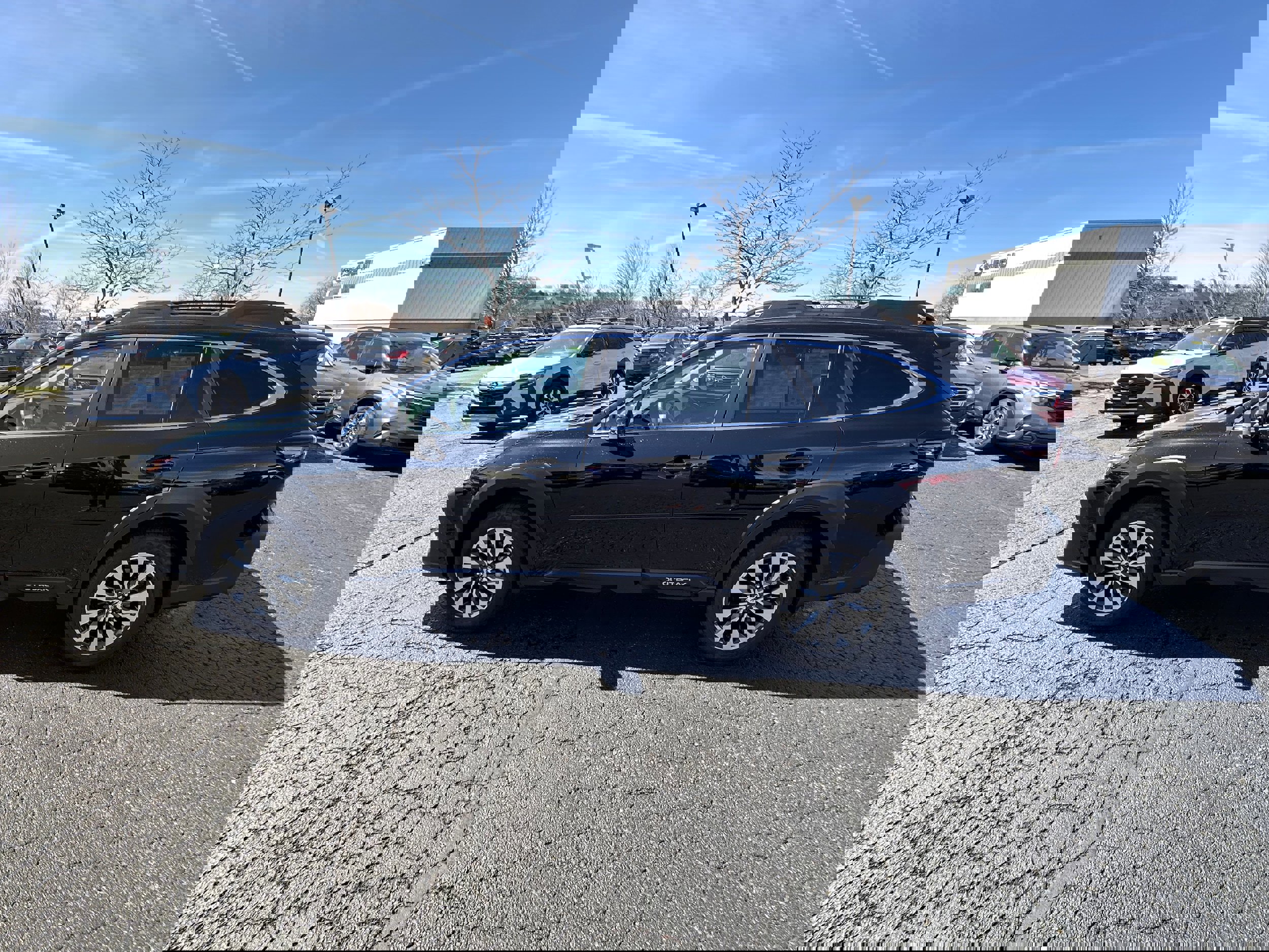 Certified 2025 Subaru Outback Limited image 6