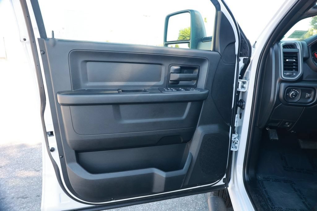 New 2026 RAM 3500 Tradesman AWD/4WD image 14