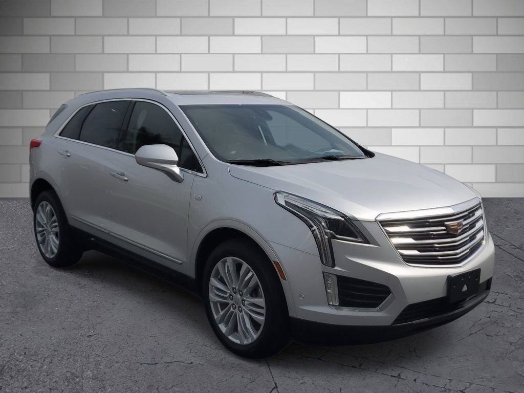 Used 2019 Cadillac XT5 Premium Luxury w/ Driver Assist Package image 7