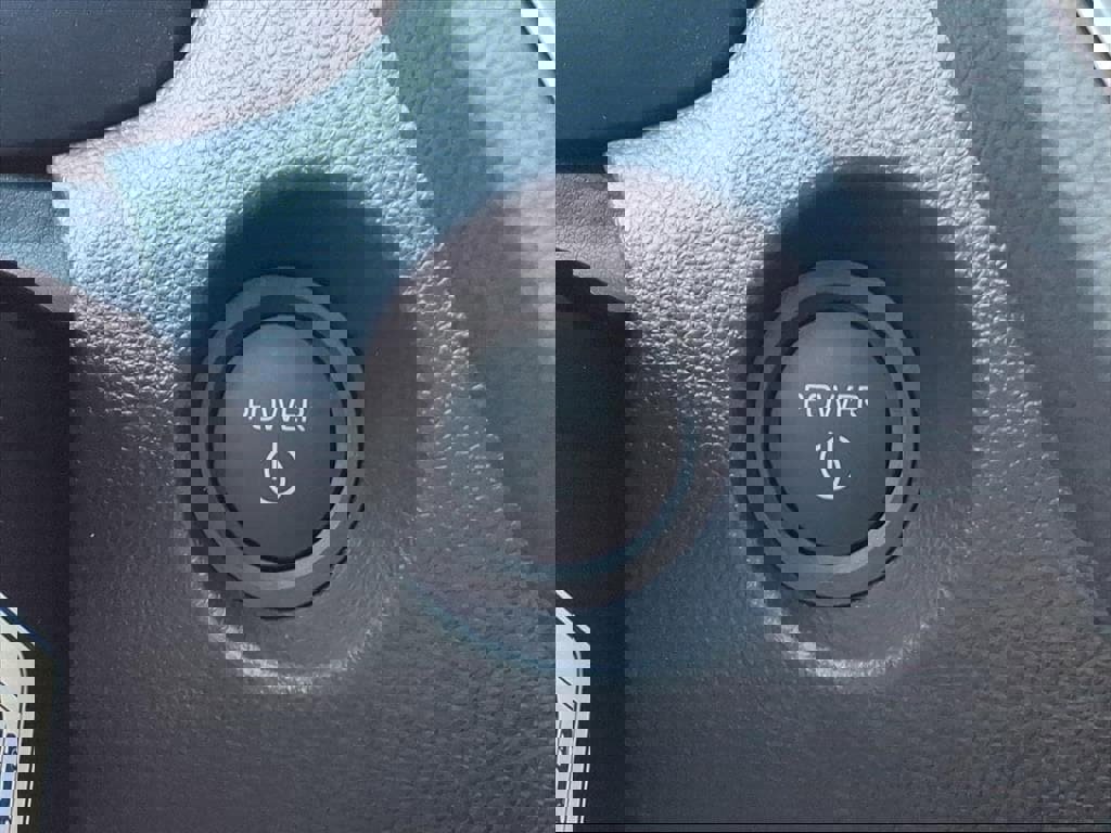 Certified 2026 Toyota Corolla Cross XSE image 24