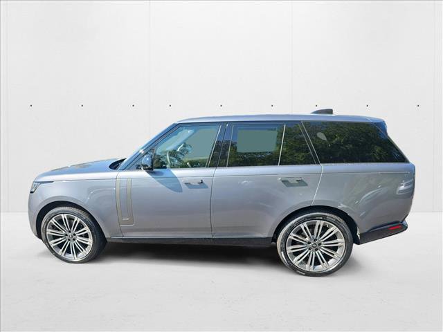 New 2025 Land Rover Range Rover SE image 8
