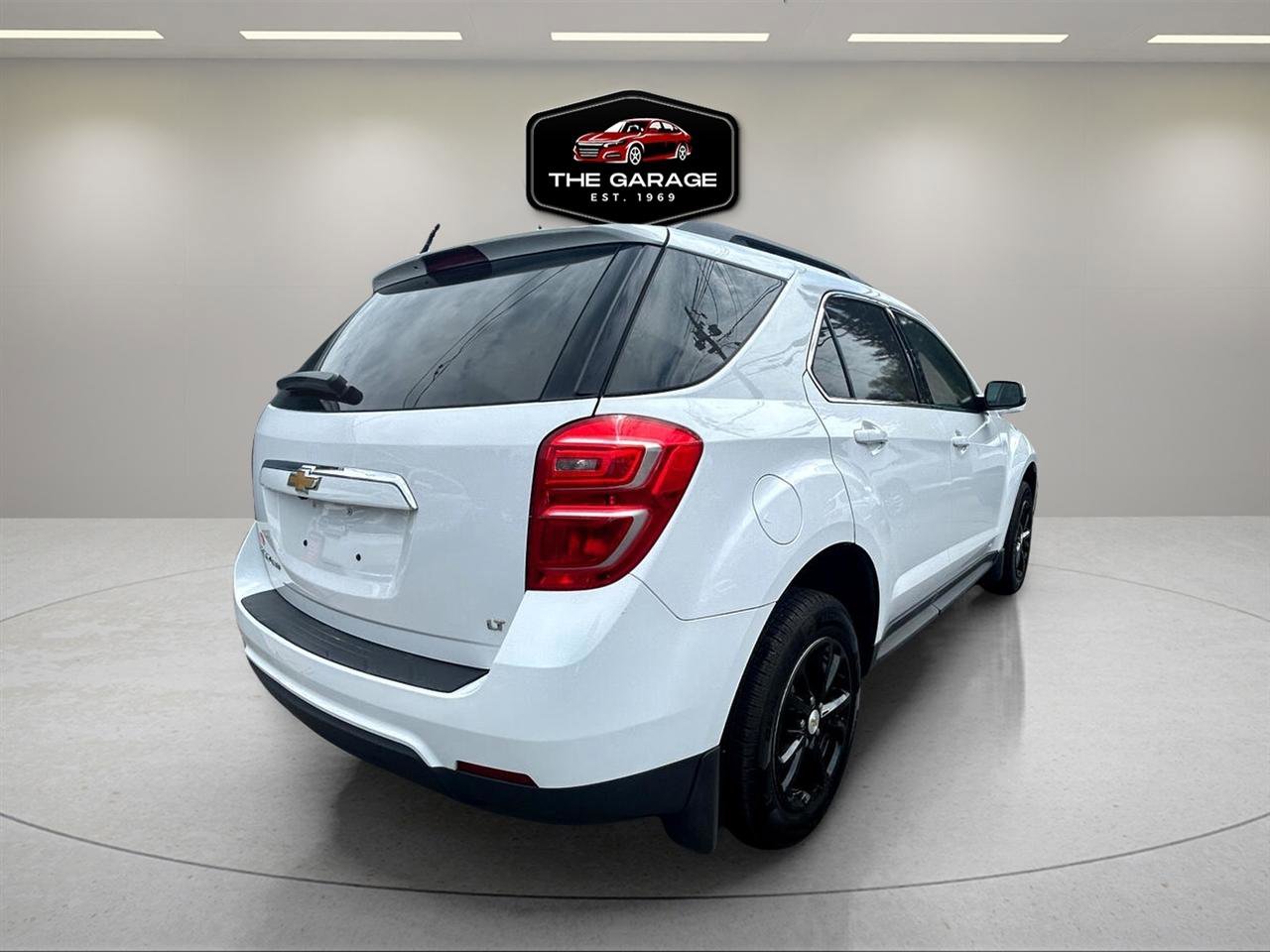 Used 2017 Chevrolet Equinox LT AWD/4WD image 5