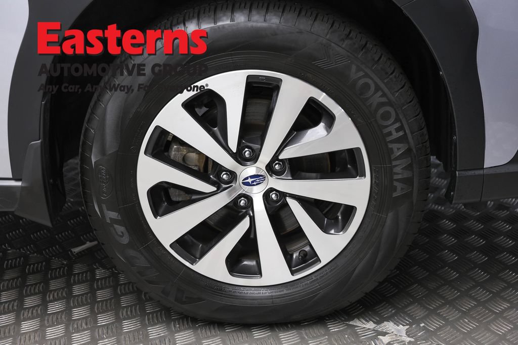 Used 2025 Subaru Outback Premium AWD/4WD image 26