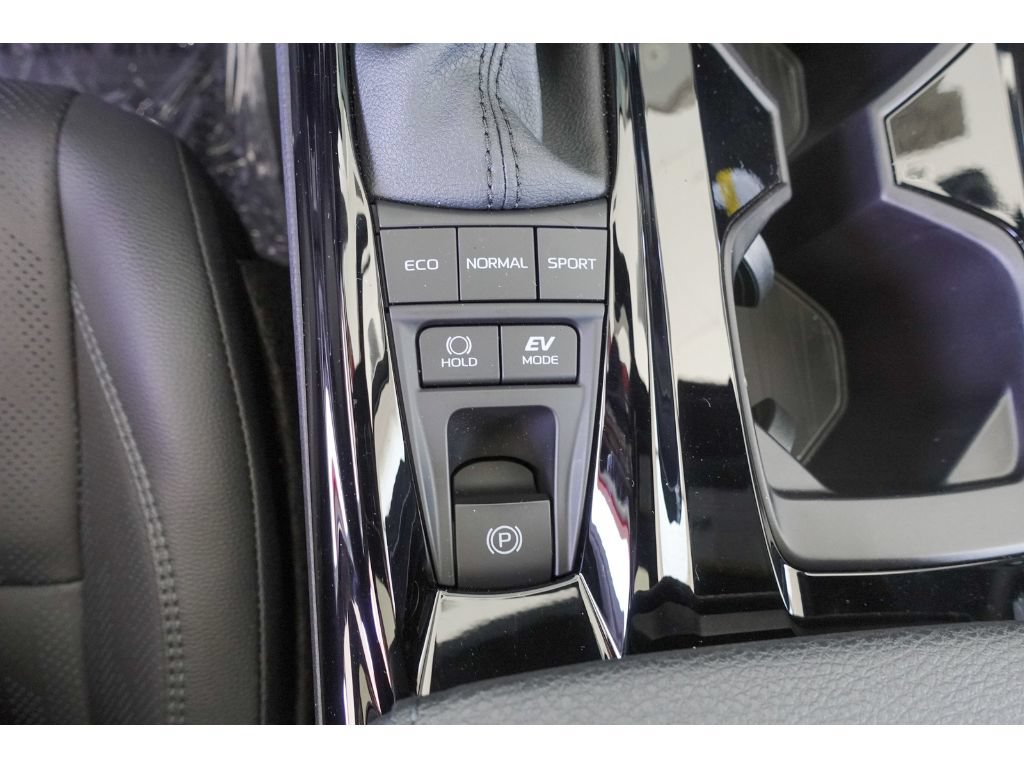 Used 2026 Toyota Camry XSE w/ Premium Plus Package FWD image 19