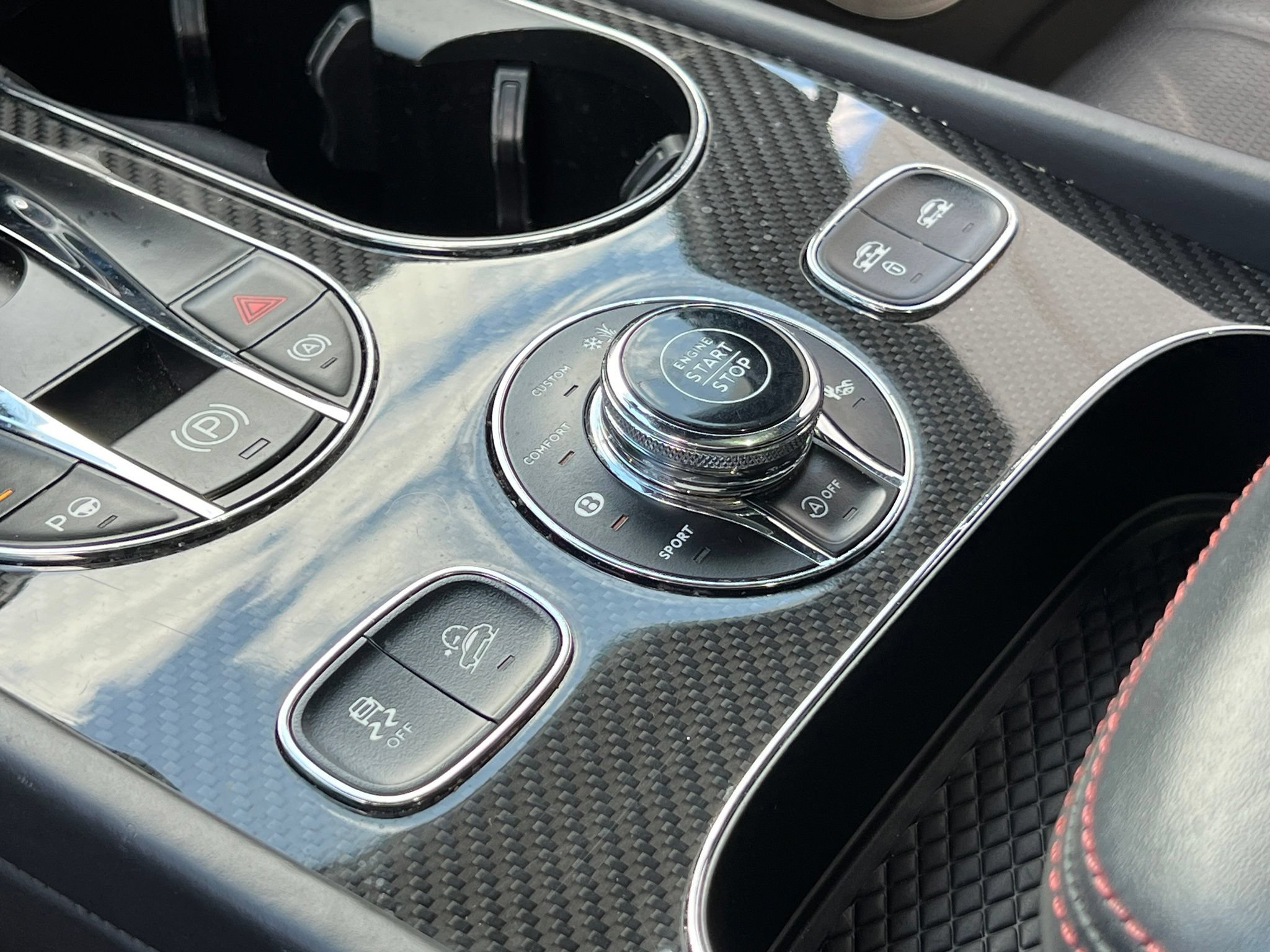 Used 2020 Bentley Bentayga Speed AWD/4WD image 29