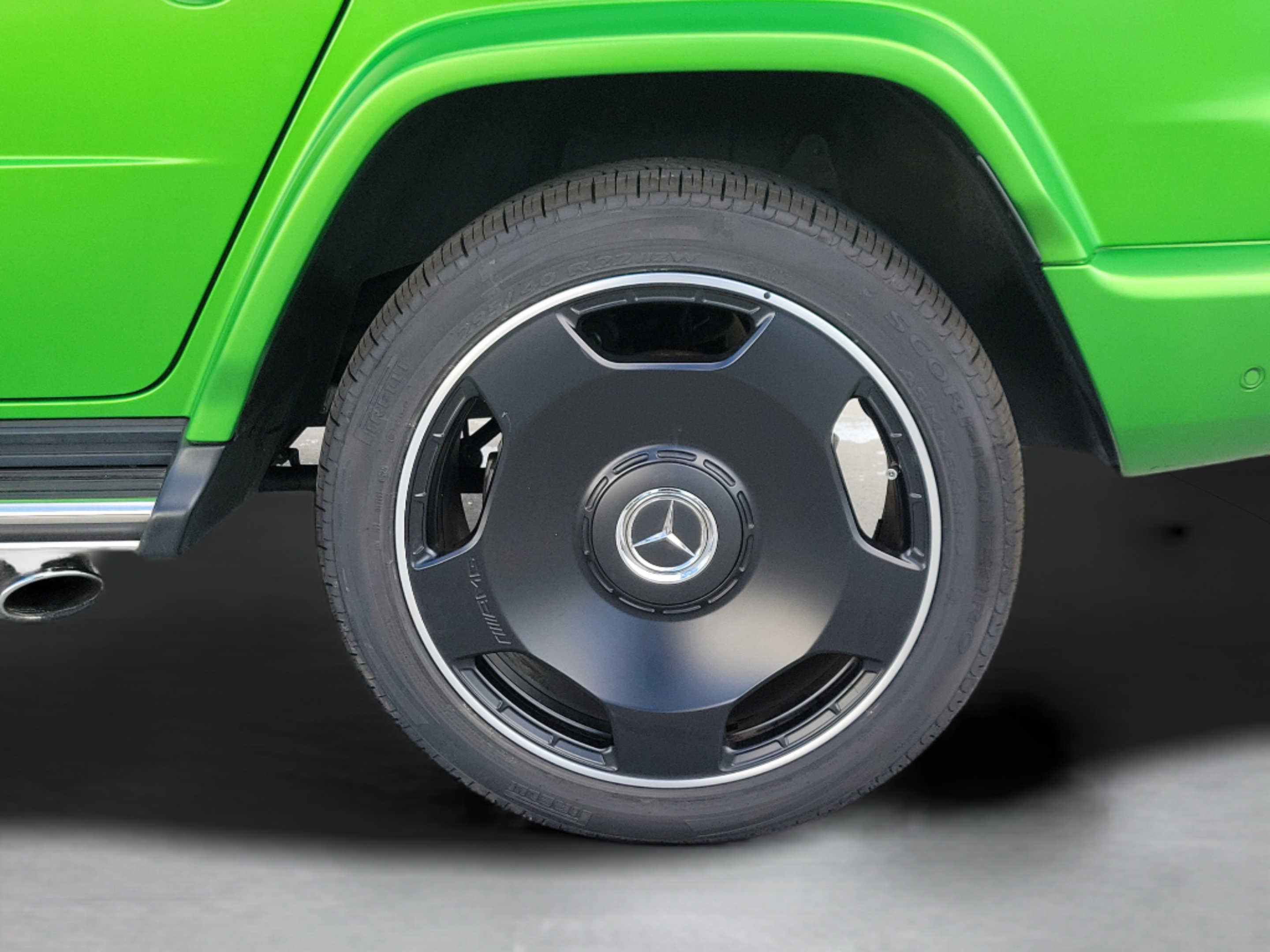 Certified 2022 Mercedes-Benz G 63 AMG 4MATIC image 31