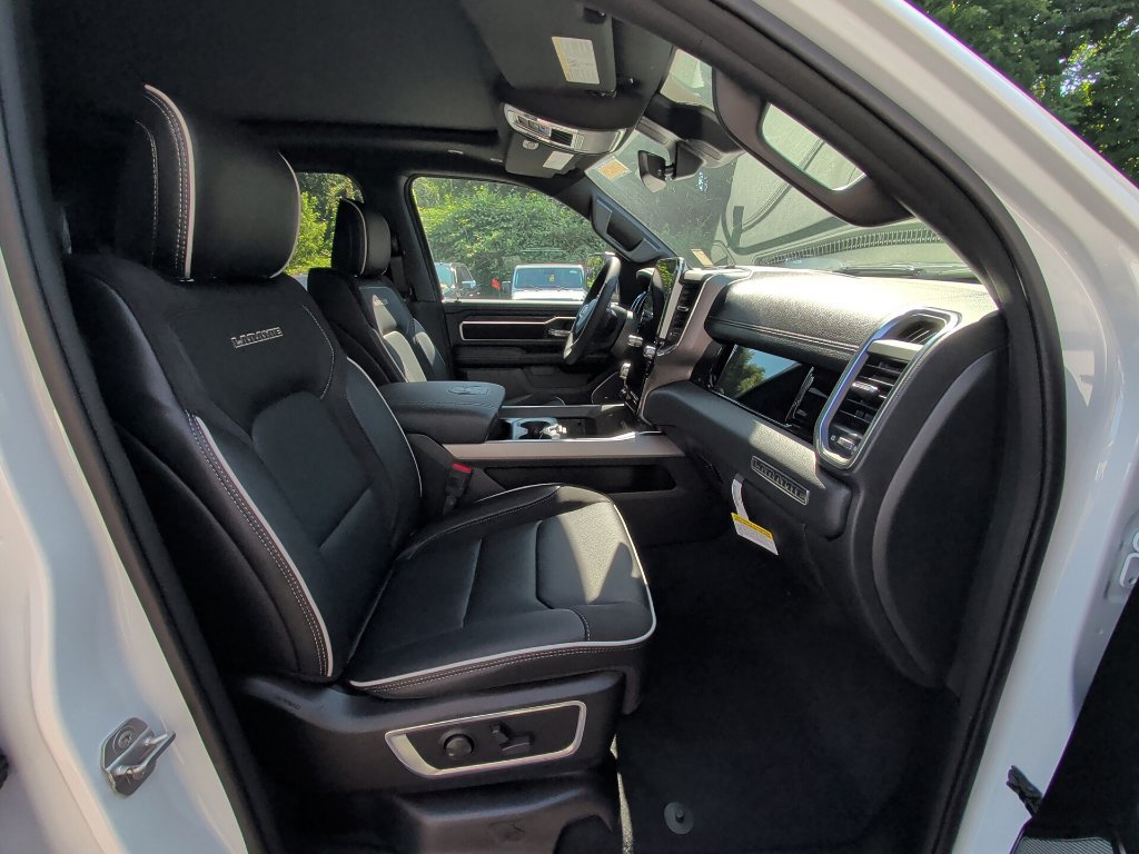 New 2026 RAM 1500 Laramie w/ Night Edition AWD/4WD image 18