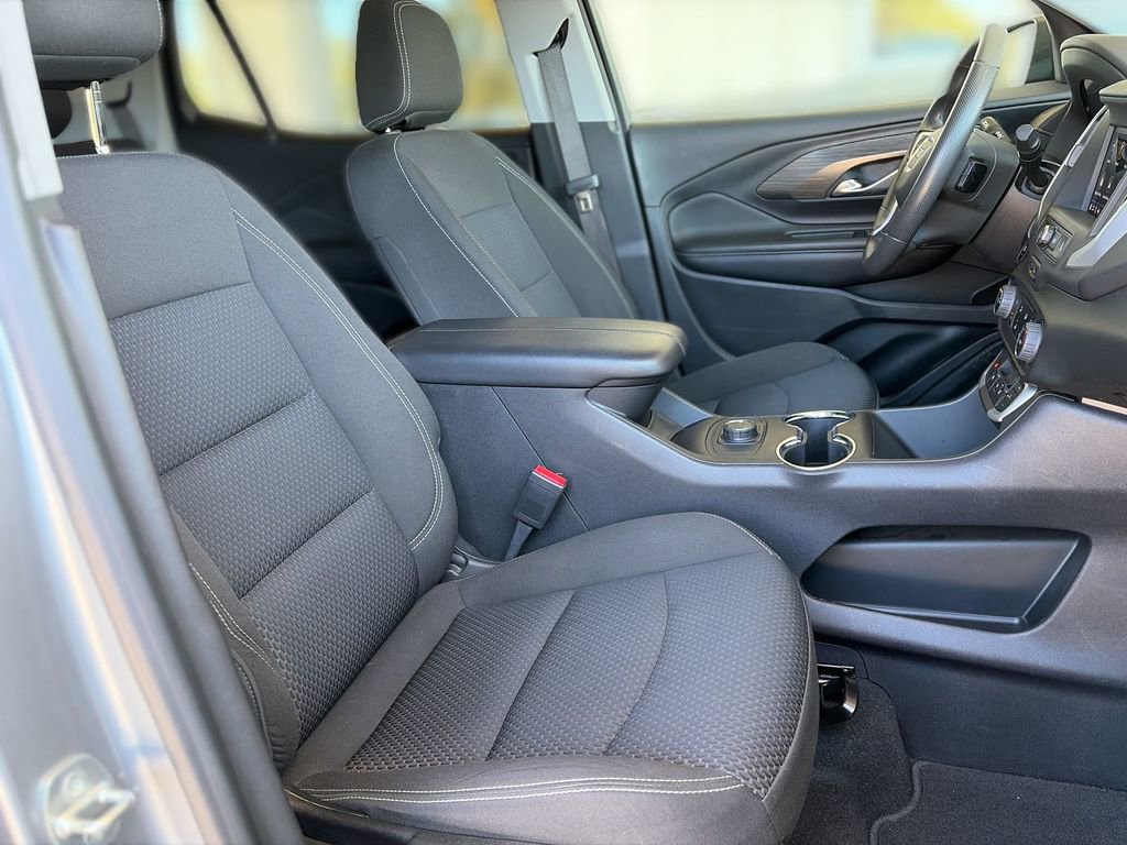 Certified 2023 GMC Terrain SLE image 32