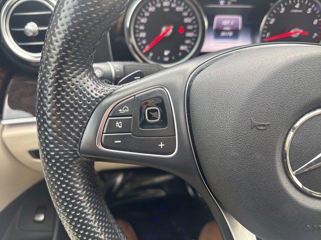 Used 2017 Mercedes-Benz E 300 image 19