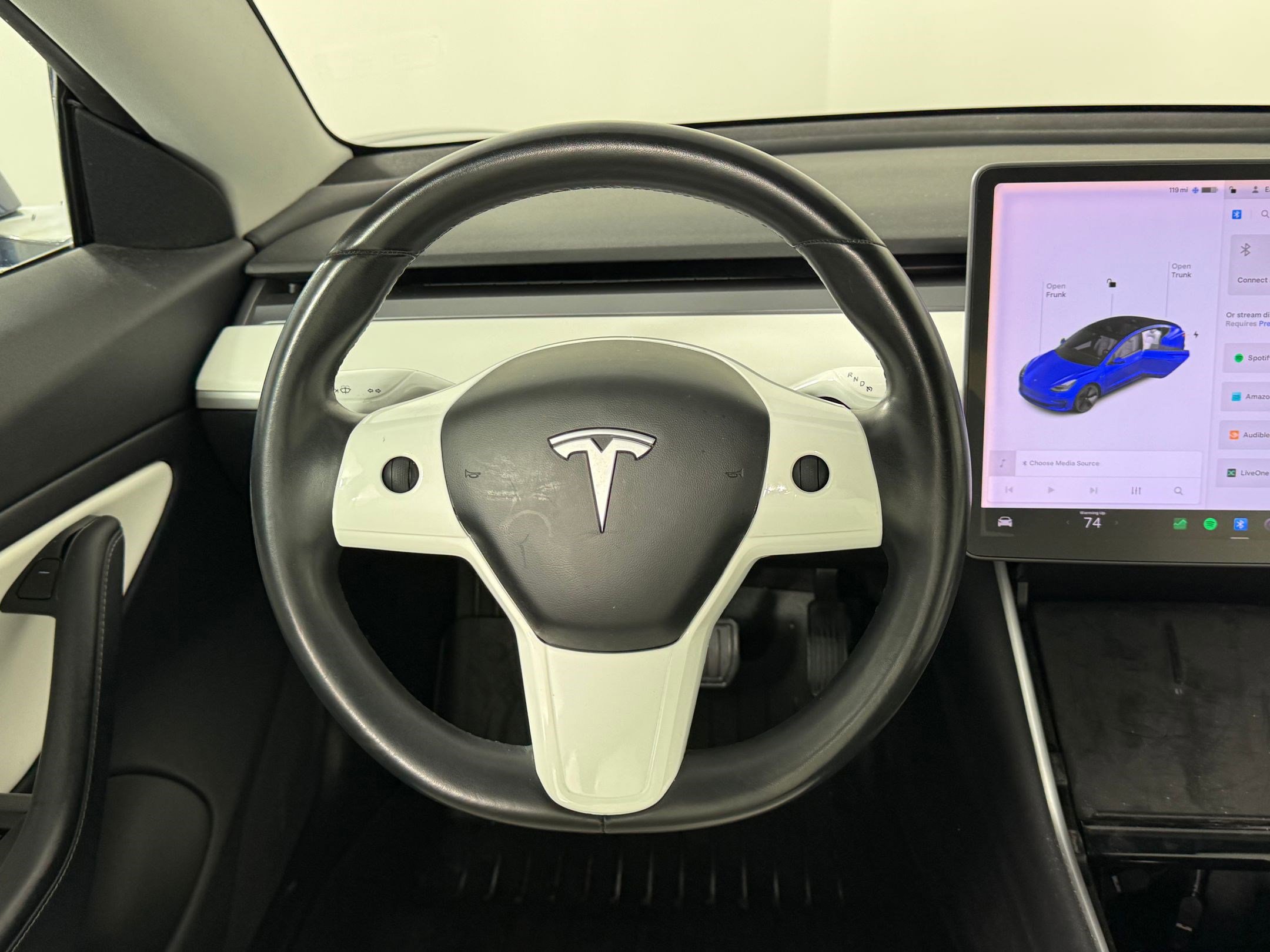 Used 2019 Tesla Model 3 Mid Range image 21