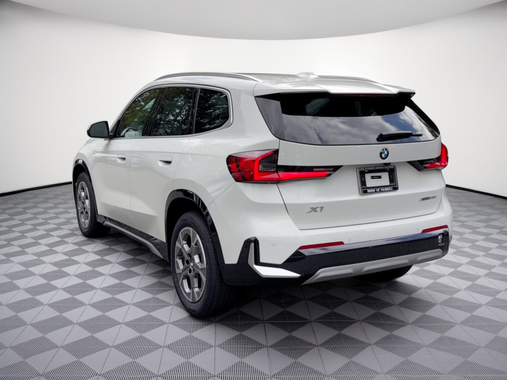 New 2027 BMW X1 xDrive28i AWD/4WD image 3