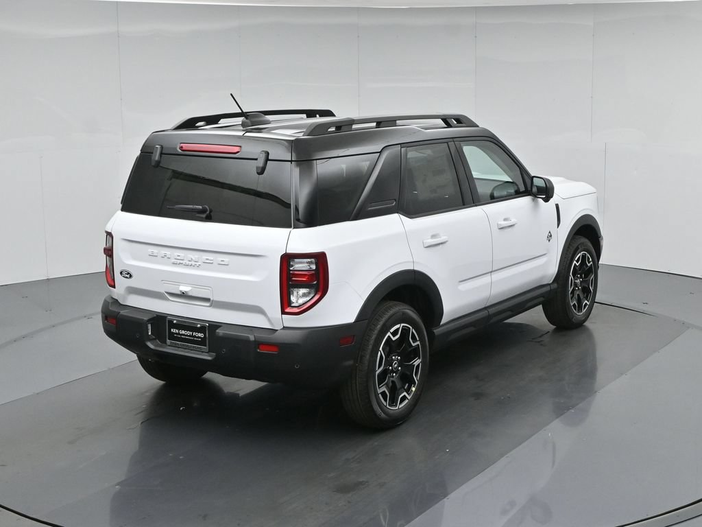 New 2026 Ford Bronco Sport Outer Banks w/ Outer Banks Tech Package+ AWD/4WD image 36