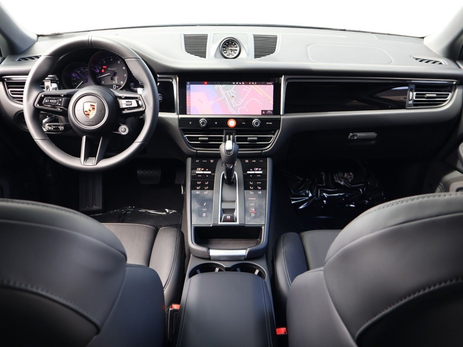 New 2026 Porsche Macan Turbo AWD/4WD image 21