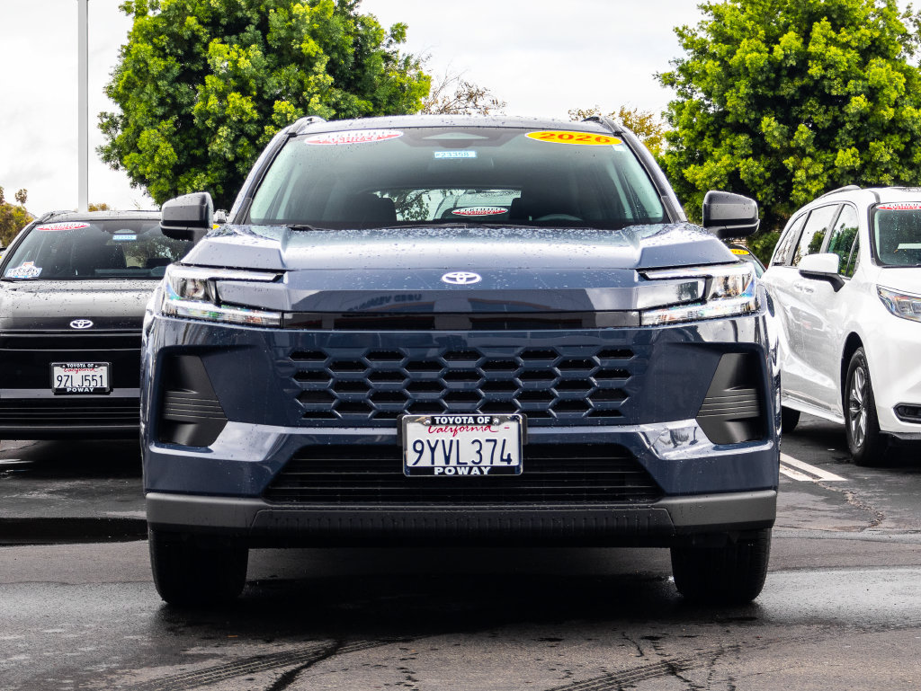 Used 2026 Toyota RAV4 LE FWD image 3