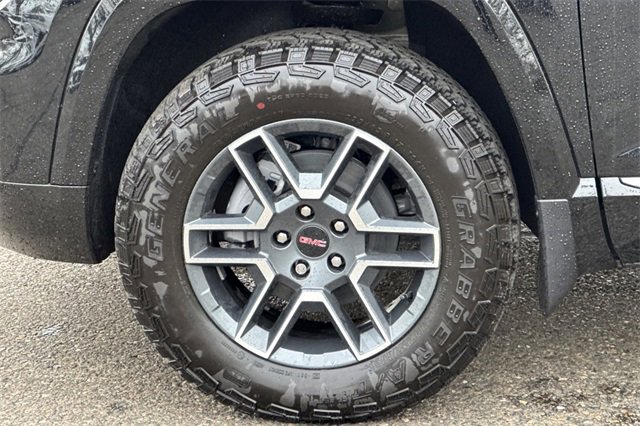 New 2026 GMC Terrain AT4 w/ Convenience Package III image 32