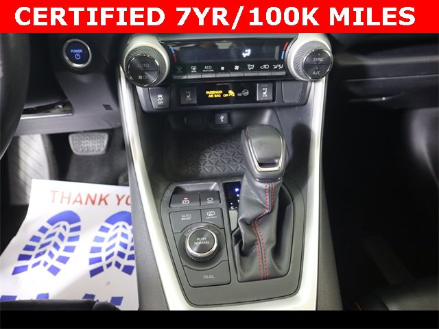 Used 2021 Toyota RAV4 SE w/ Weather & Moonroof Package image 30