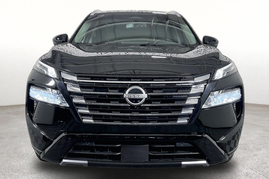 Used 2025 Nissan Rogue Platinum w/ Tech Package FWD image 4