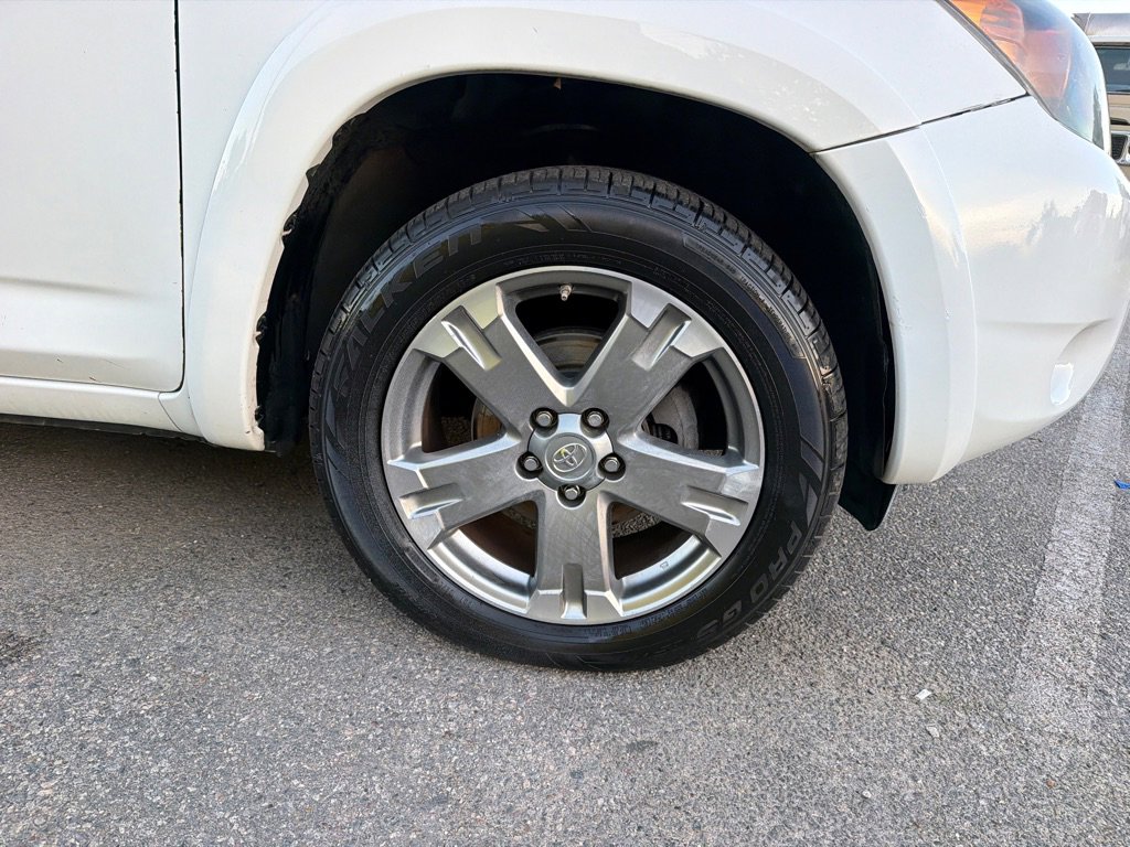 Used 2008 Toyota RAV4 Sport AWD/4WD image 13