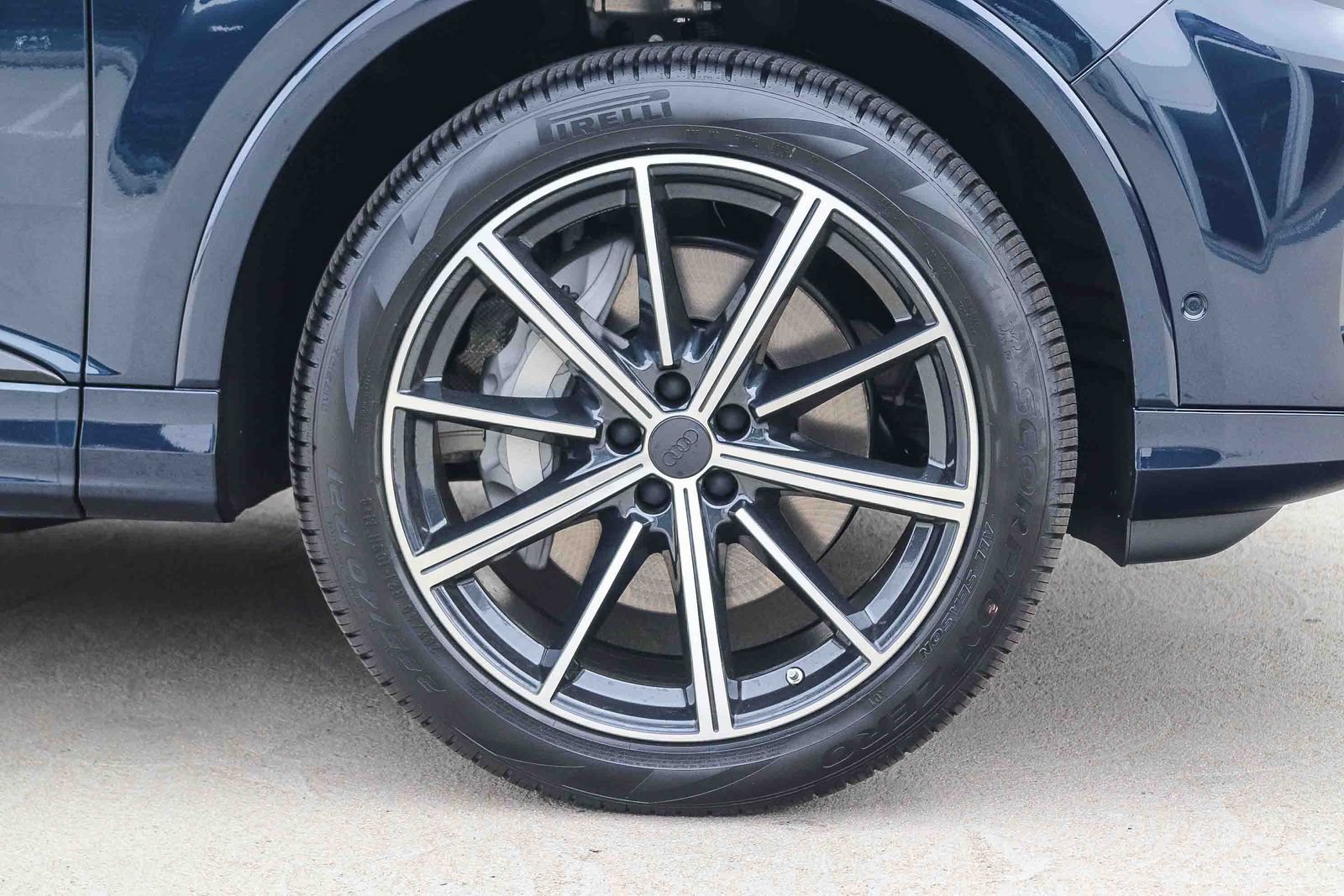 New 2026 Audi Q7 2.0T Premium Plus AWD/4WD image 9