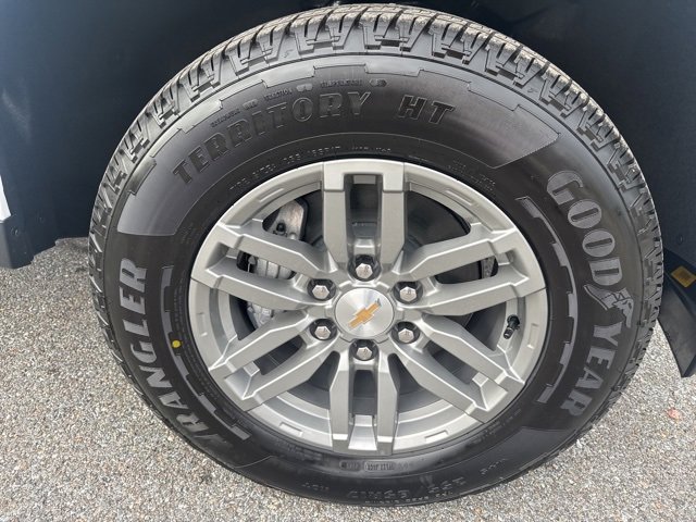 New 2026 Chevrolet Colorado LT image 9