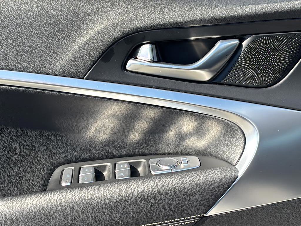 Certified 2026 Genesis G70 2.5T image 16