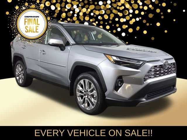 Used 2025 Toyota RAV4 Limited w/ Weather Package image 4