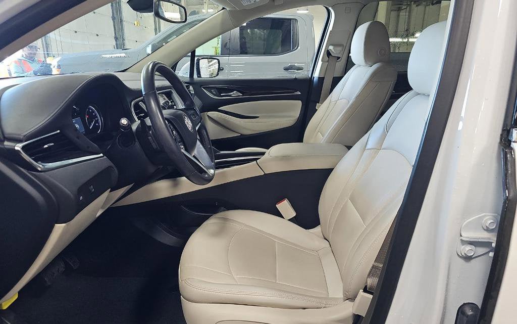 Certified 2023 Buick Enclave Essence FWD image 8