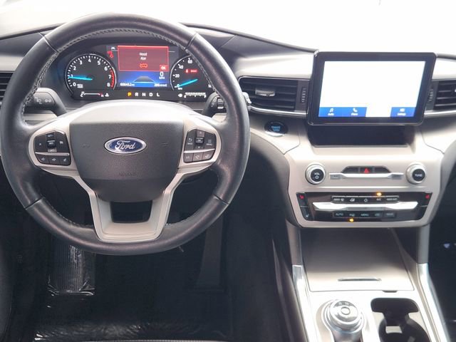 Used 2023 Ford Explorer XLT w/ Equipment Group 202A image 22