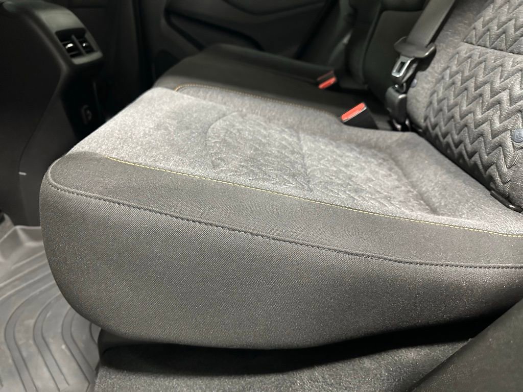 Used 2022 Chevrolet Equinox LT image 39