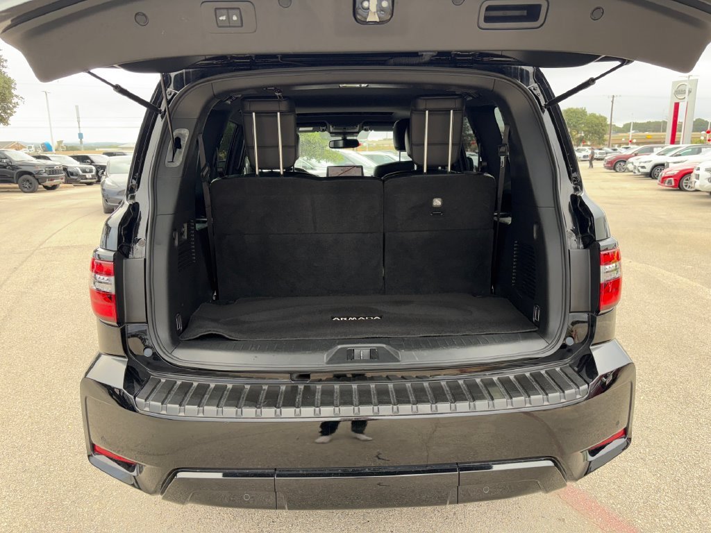 Used 2023 Nissan Armada SL w/ Midnight Edition Package RWD image 30