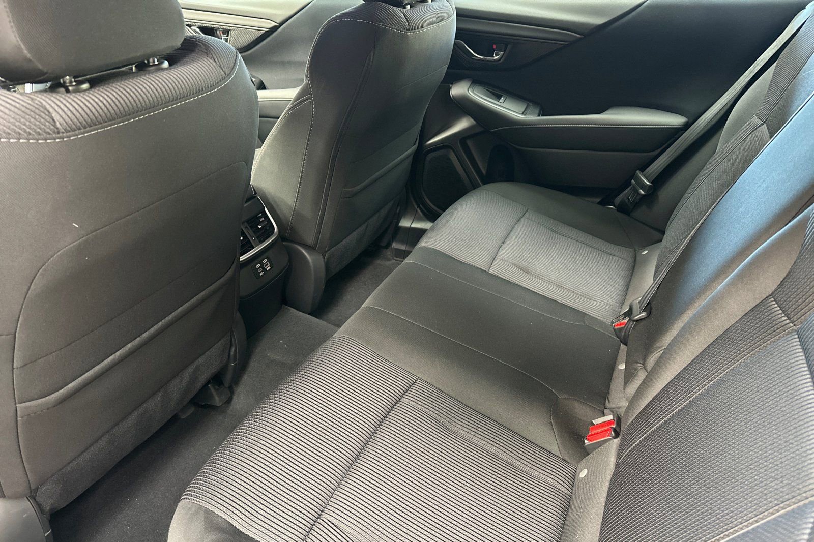 Used 2025 Subaru Legacy Premium AWD/4WD image 16