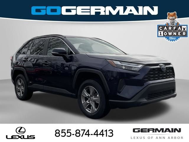 Used 2024 Toyota RAV4 XLE w/ Weather Package image 10