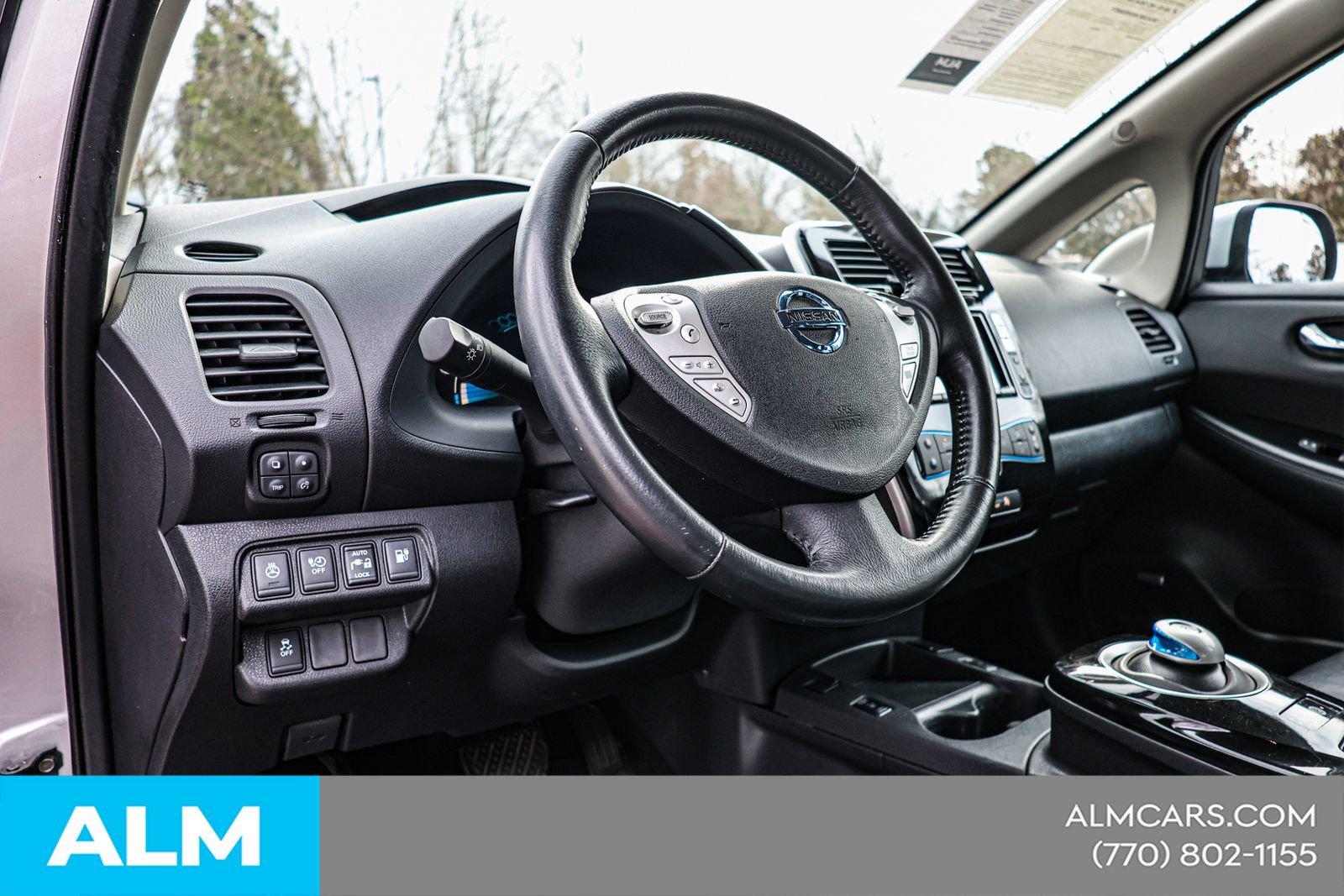 Used 2015 Nissan Leaf SL w/ Premium Package image 22